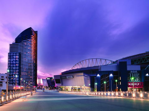 Travelodge Hotel Melbourne Docklands - Accommodation Melbourne 7