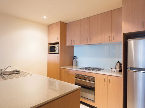 Oaks Melbourne On Lonsdale Suites - Accommodation Melbourne 5