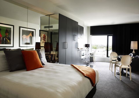 The Cullen Melbourne - Art Series - Accommodation Melbourne 3