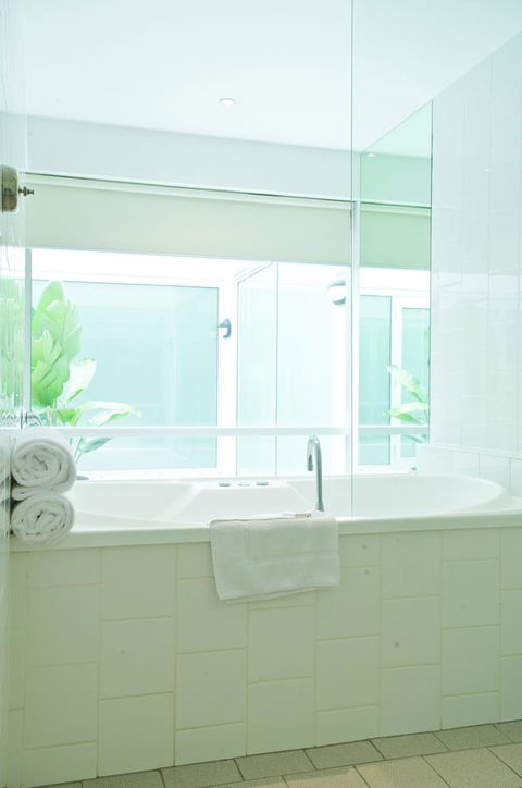 Saint Kilda Beach Hotel - Formerly Rydges St Kilda - Accommodation Melbourne 23