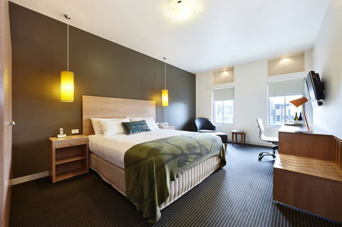 Saint Kilda Beach Hotel - Formerly Rydges St Kilda - Accommodation Melbourne 11
