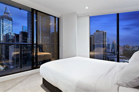 Experience Bella Hotel Apartments - Accommodation Melbourne 5