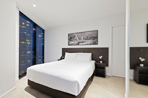 Experience Bella Hotel Apartments - Accommodation Melbourne 7