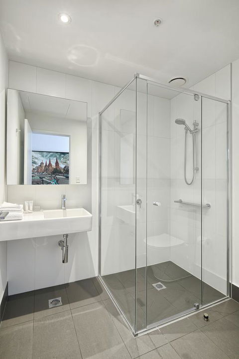 Experience Bella Hotel Apartments - Accommodation Melbourne 42
