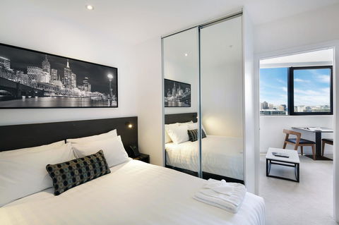 Experience Bella Hotel Apartments - Accommodation Melbourne 40
