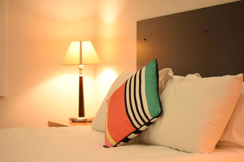 CROWN CENTRAL BUSINESS DISTRICT MOTEL - NO UNDER 18s - Melbourne 4u 34