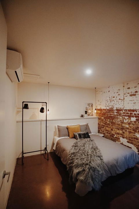 THE WAREHOUSE APARTMENTS - Accommodation Melbourne 6