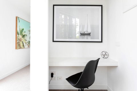 Modern Apartment In The Heart Of St Kilda - Accommodation Melbourne 2