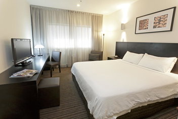 Causeway 353 Hotel with Accommodation Melbourne