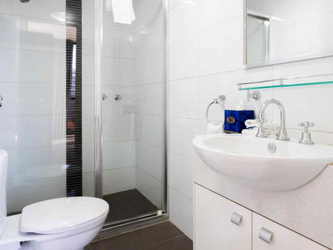 Riverside Apartments Melbourne (formerly Best Western Riverside Apartments) - Accommodation Melbourne 10