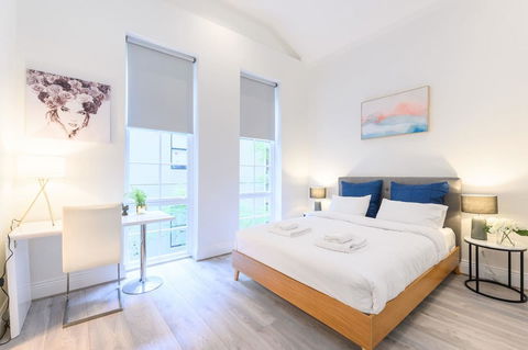 Unique 3 Bedroom Central CBD Townhouse - Accommodation Melbourne 7