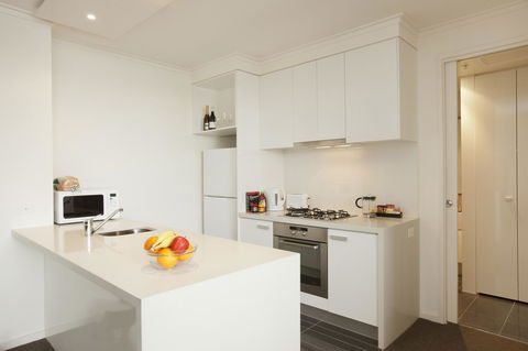 City Tempo - Whiteman St - Accommodation Melbourne 13