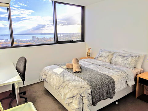 Breathtaking View Apartment With Gym & Sauna - Accommodation Melbourne 1