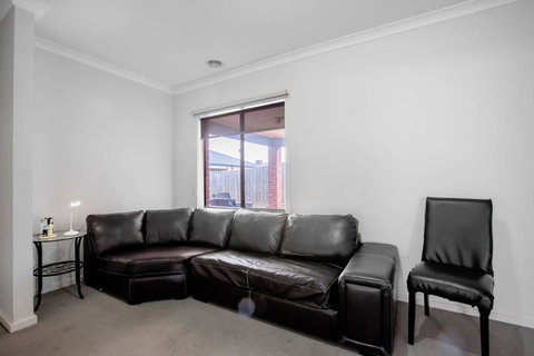 Holiday Rose - Accommodation Melbourne 2