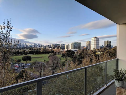 BestView St Kilda Spectacular Sunset Hideaway - Boutique Self-contained Luxury Apartment - Accommodation Melbourne 2