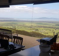One Tree Hill - Accommodation Melbourne