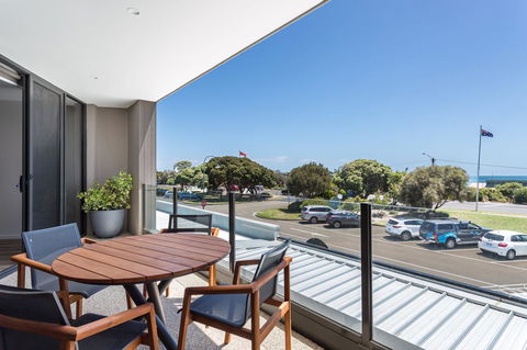 Blairgowrie Apartment 1 - On The Beach - Melbourne 4u 10