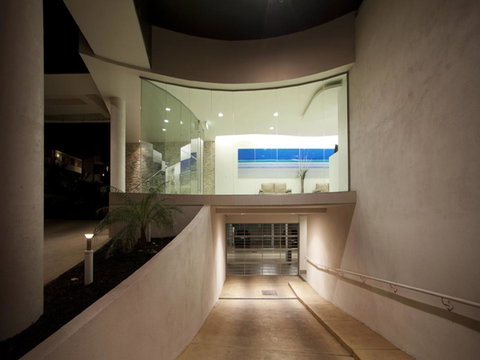 The Waves Apartments - Accommodation Melbourne 19
