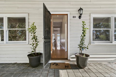 Central Bendigo Cottage, Walk To Everywhere!! - Melbourne 4u 4