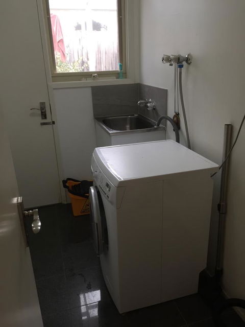 Doncaster Westfield Home Stay - Melbourne 4u 18