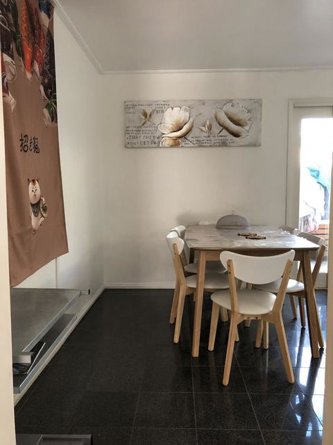Doncaster Westfield Home Stay - Melbourne 4u 12
