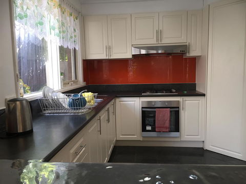 Doncaster Westfield Home Stay - Melbourne 4u 38