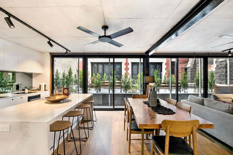 Stylish Apartment In Unique Church Development - Accommodation Melbourne 0