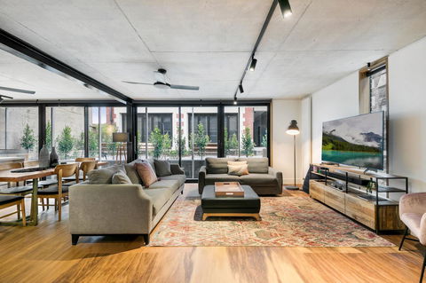 Stylish Apartment In Unique Church Development - Accommodation Melbourne 1