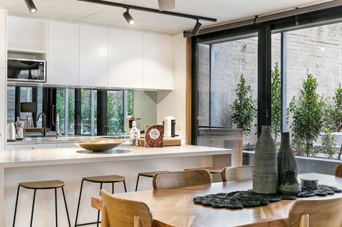 Stylish Apartment In Unique Church Development - Accommodation Melbourne 7