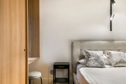 Stylish Apartment In Unique Church Development - Accommodation Melbourne 12