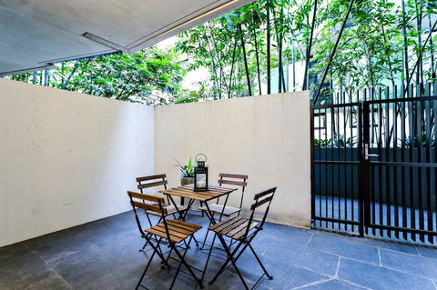 Complete Host Halo Apartments - Accommodation Melbourne 11