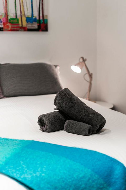 Complete Host Halo Apartments - Accommodation Melbourne 8