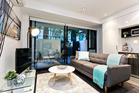 Complete Host Halo Apartments - Accommodation Melbourne 13