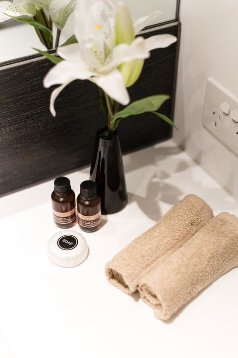 Complete Host Halo Apartments - Accommodation Melbourne 12