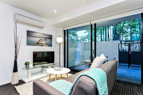 Complete Host Halo Apartments - Accommodation Melbourne 4