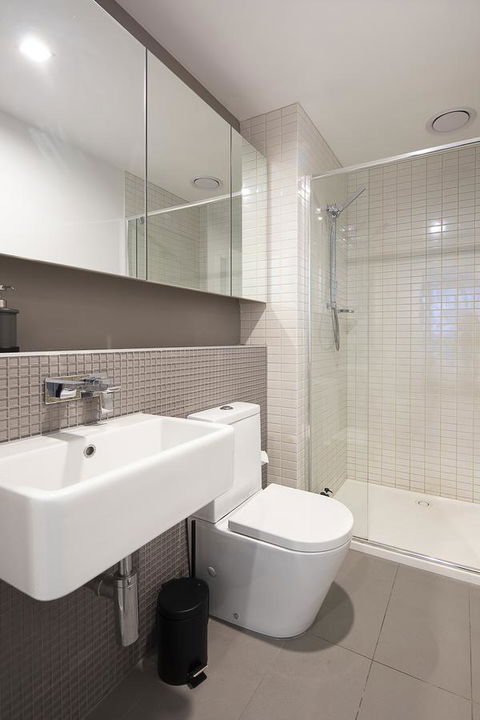 AH Accommodation@ Spencer - Accommodation Melbourne 15