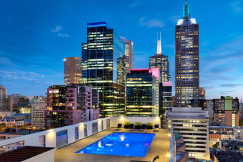 Hotel Grand Chancellor Melbourne with Accommodation Melbourne