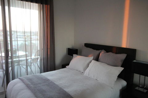 Evelyn507 - Melbourne 4u 5