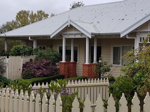 Healesville House - Fig Tree House - Accommodation Melbourne 0