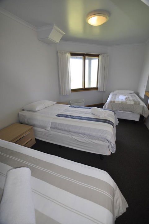 14 Steps - Accommodation Melbourne 5