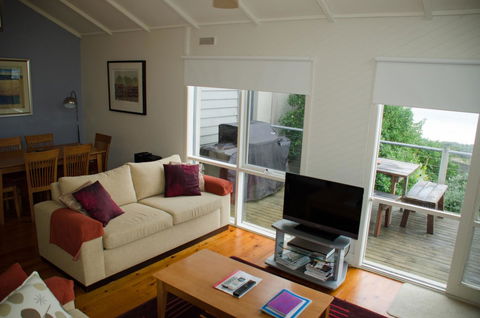 5 Whitecrest Great Ocean Road Resort - Ocean Views - Accommodation Melbourne 39