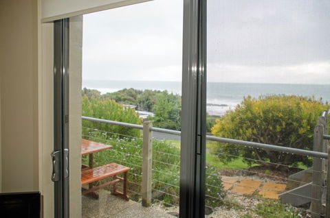 5 Whitecrest Great Ocean Road Resort - Ocean Views - Accommodation Melbourne 16