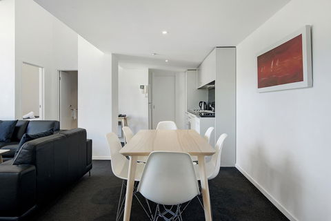 ULTIQA Little Collins (located At The Hero Apartment Building) - Melbourne 4u 23