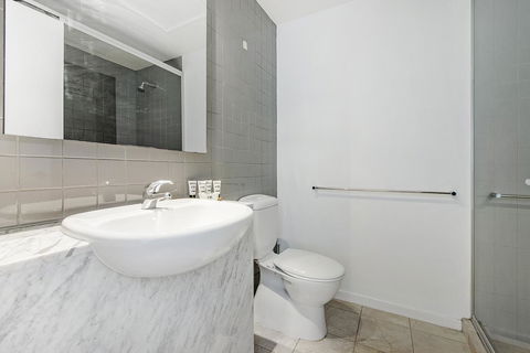ULTIQA Little Collins (located At The Hero Apartment Building) - Melbourne 4u 20