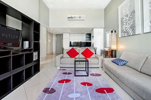 ULTIQA Little Collins (located At The Hero Apartment Building) - Melbourne 4u 4