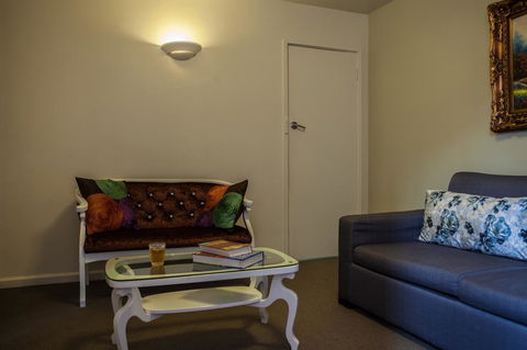 Albert Heights Serviced Apartments - Accommodation Melbourne 9