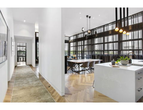 Ultimate Luxury Penthouse From The Block - Accommodation Melbourne 16