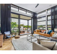 Ultimate Luxury Penthouse From The Block - Accommodation Melbourne
