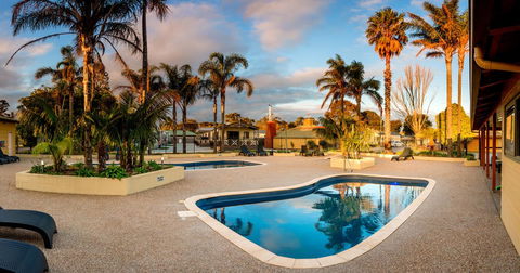 BIG4 Whiters Holiday Village - Melbourne 4u 1