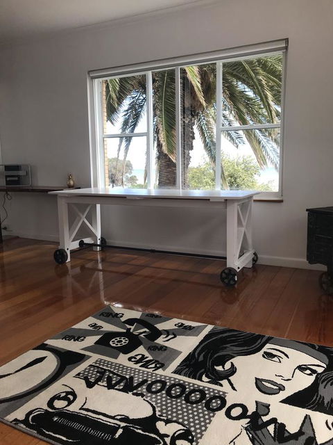 Beach Front Beauty - Accommodation Melbourne 5